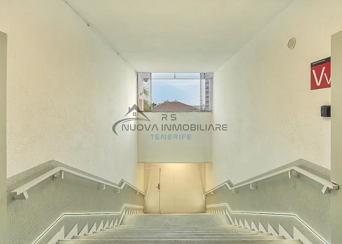 Flores 5 * Playa de las Americas (Tenerife)