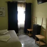 Flores 5 * פלאייה דה לאס אמריקס